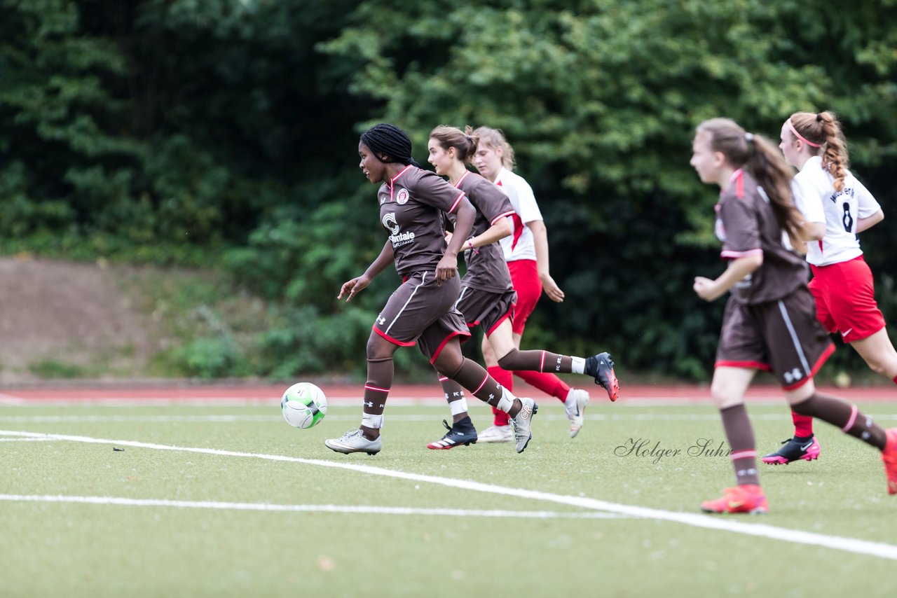 Bild 328 - wBJ Walddoerfer - St. Pauli : Ergebnis: 6:0